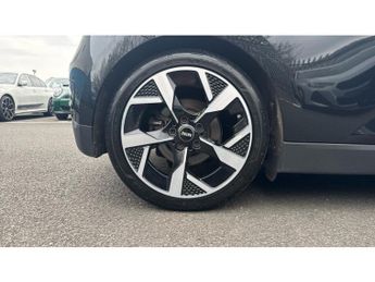 MINI Cooper 160kW SE Exclusive 54kWh 3dr Auto Electric Hatchback