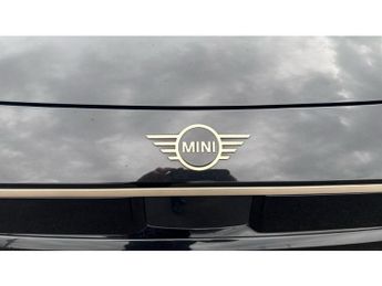 MINI Cooper 160kW SE Exclusive 54kWh 3dr Auto Electric Hatchback