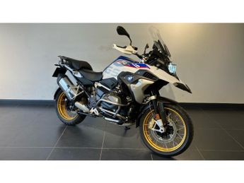 BMW 125 BMW R1250 GS Adventure