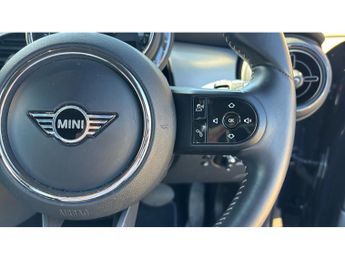 MINI Hatchback 1.5 Cooper Exclusive Premium 3dr Auto Petrol Hatchback