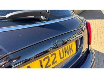 MINI Hatchback 1.5 Cooper Exclusive Premium 3dr Auto Petrol Hatchback