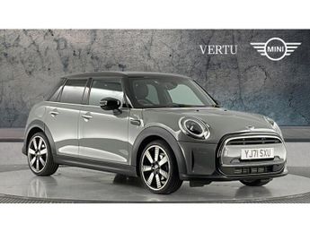 MINI Hatch 1.5 Cooper Exclusive 5dr Auto [Comfort/Nav Pack] Petrol Hatchbac