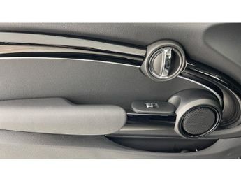 MINI Hatchback 135kW Cooper S Level 1 33kWh 3dr Auto Electric Hatchback