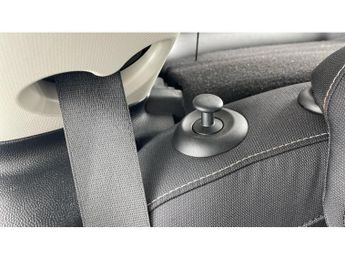 MINI Hatchback 1.5 Cooper Classic 3dr Auto Petrol Hatchback