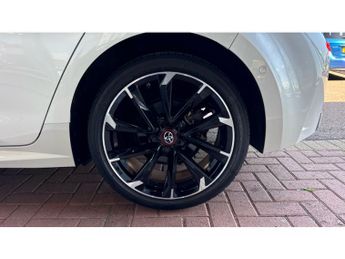 Toyota Corolla 2.0 VVT-i Hybrid GR Sport 5dr CVT Hybrid Hatchback