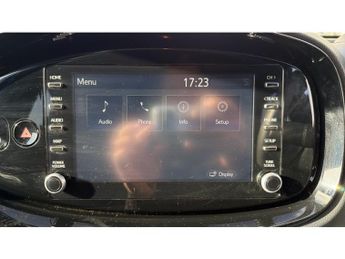 Toyota Aygo X 1.0 VVT-i Edge 5dr Auto Petrol Hatchback