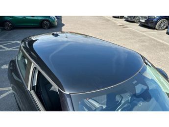MINI Cooper 135kW E Classic 41kWh 3dr Auto Electric Hatchback