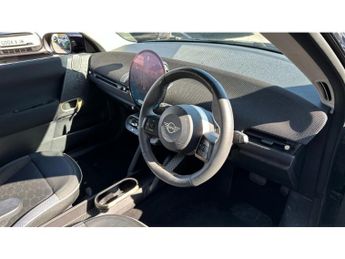 MINI Cooper 135kW E Classic 41kWh 3dr Auto Electric Hatchback