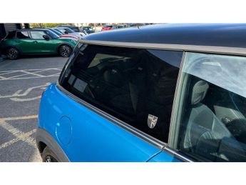 MINI Hatchback 1.5 Cooper Exclusive 3dr Auto Petrol Hatchback