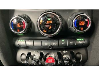 MINI Hatchback 1.5 Cooper Classic II 3dr Auto Petrol Hatchback
