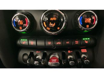 MINI Hatchback 1.5 Cooper Classic 5dr Auto Petrol Hatchback