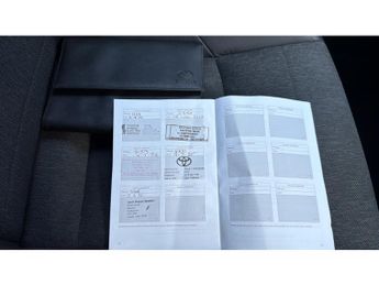 Toyota Corolla 1.8 VVT-i Hybrid Design 5dr CVT Hybrid Estate