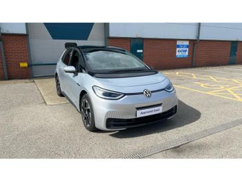 Volkswagen ID.3 150kW Family Pro Performance 58kWh 5dr Auto Electric Hatchback