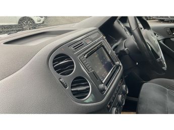 Volkswagen Tiguan 2.0 TDi BlueMotion Tech Match 4MOTION 5dr 150 DSG Diesel Estate