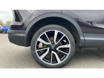 Nissan Qashqai 1.2 DiG-T Tekna [Non-Panoramic] 5dr Xtronic Petrol Hatchback