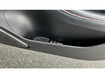 MG HS 1.5 T-GDI Exclusive 5dr DCT Petrol Hatchback