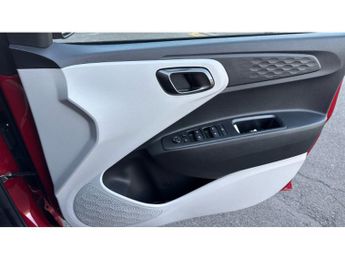 Hyundai i10 1.2 MPi Premium 5dr Auto Petrol Hatchback