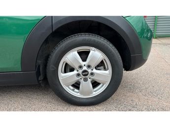 MINI Hatchback 1.5 Cooper Classic II 5dr Auto Petrol Hatchback
