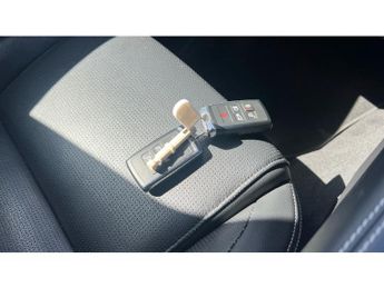 Jaguar F-Pace 2.0 D200 R-Dynamic S 5dr Auto AWD Diesel Estate