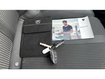 Peugeot 2008 100kW GT 50kWh 5dr Auto Electric Estate