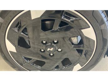 Hyundai KONA 160kW N Line 65kWh 5dr Auto Electric Hatchback