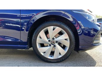 Volkswagen Golf 1.5 eTSI 150 Style 5dr DSG Petrol Hatchback