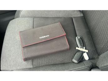 Nissan Qashqai 1.3 DiG-T MH 158 N-Connecta 5dr Xtronic Petrol Hatchback