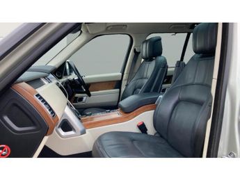 Land Rover Range Rover 4.4 SDV8 Vogue SE 4dr Auto Diesel Estate