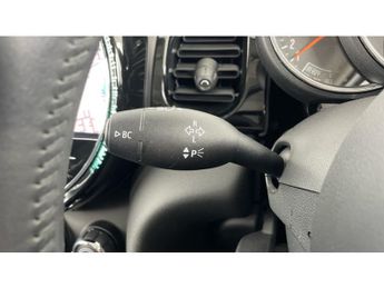 MINI Hatchback 1.5 Cooper Classic 5dr Auto Petrol Hatchback