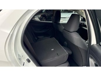 Toyota Yaris 1.5 Hybrid Design 5dr CVT Hybrid Hatchback