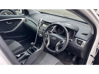 Hyundai i30 1.6 CRDi Blue Drive Classic 5dr Diesel Hatchback