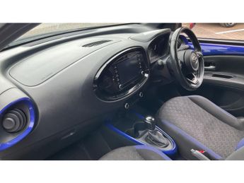 Toyota Aygo X 1.0 VVT-i Edge 5dr Auto Petrol Hatchback