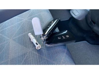 Volkswagen ID.3 107KW Life Pro 58kWh 5dr Auto Electric Hatchback