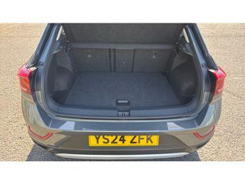 Volkswagen T-Roc 1.5 TSI Match 5dr DSG Petrol Hatchback