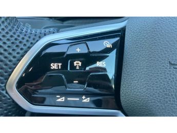 Volkswagen Golf 1.5 eTSI 150 R-Line 5dr DSG Petrol Hatchback
