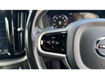 Volvo XC60 2.0 B4D R DESIGN Pro 5dr AWD Geartronic Diesel Estate
