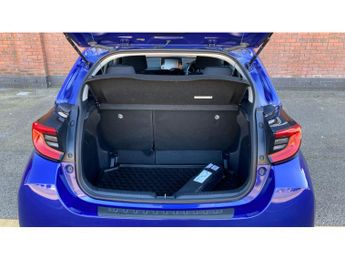 Toyota Yaris 1.5 Hybrid Design 5dr CVT Hybrid Hatchback