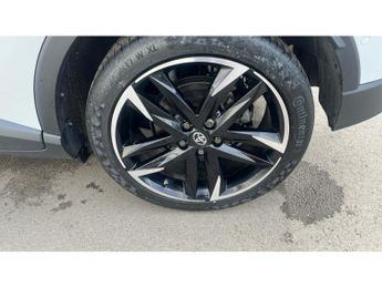 Toyota C-HR 1.8 Hybrid GR Sport 5dr CVT Hybrid Hatchback