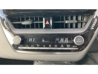 Toyota Corolla Petrol 1.8 VVT-i Hybrid Commercial Auto