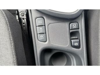 Toyota Yaris Cross 1.5 Hybrid Design 5dr CVT Hybrid Estate