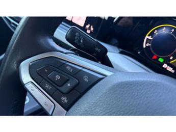 Volkswagen Golf 1.5 eTSI 150 Life 5dr DSG Petrol Hatchback