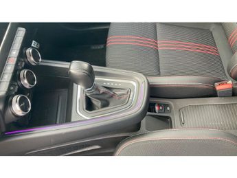 Renault Clio 1.6 E-TECH Hybrid 140 RS Line 5dr Auto Hybrid Hatchback