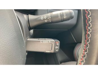 Renault Clio 1.6 E-TECH Hybrid 140 RS Line 5dr Auto Hybrid Hatchback