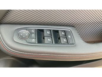 Renault Clio 1.6 E-TECH Hybrid 140 RS Line 5dr Auto Hybrid Hatchback