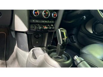 MINI Hatchback 1.5 Cooper Exclusive 3dr Auto Petrol Hatchback