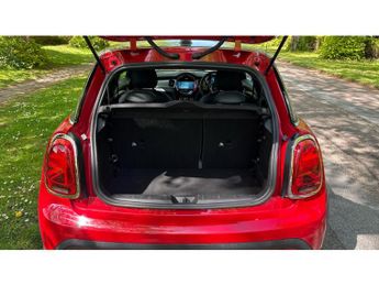 MINI Hatchback 1.5 Cooper Exclusive 3dr Auto Petrol Hatchback