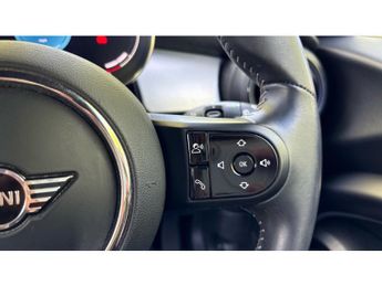 MINI Hatchback 1.5 Cooper Exclusive 3dr Auto Petrol Hatchback