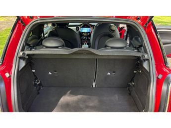 MINI Hatchback 1.5 Cooper Exclusive 3dr Auto Petrol Hatchback