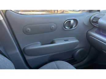 Hyundai INSTER 85kW Cross 49kWh 5dr Auto Electric Hatchback
