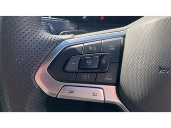 Volkswagen Golf 1.5 eTSI 150 R-Line 5dr DSG Petrol Hatchback